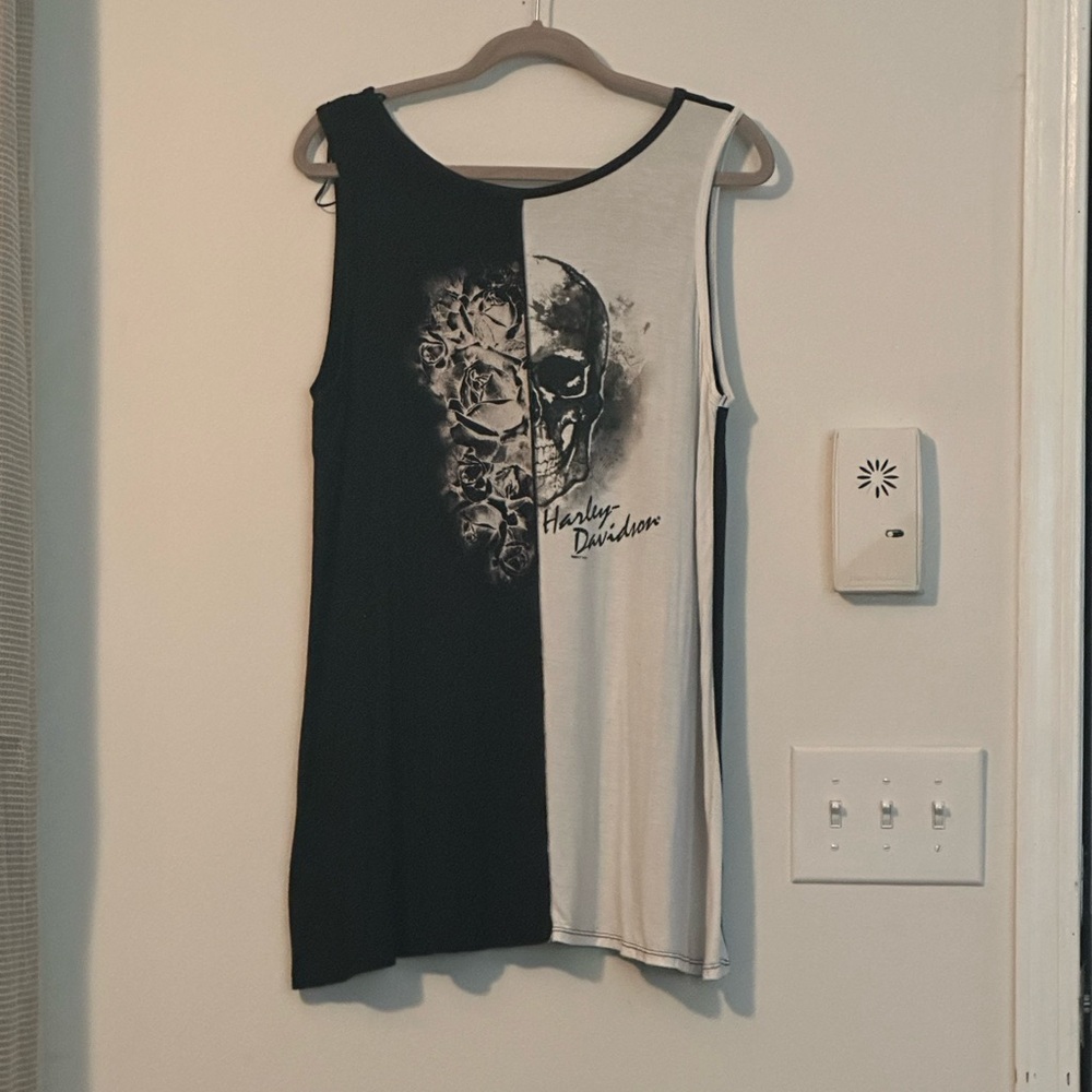 Womens Harley Davidson Sturgis 2XL TOP $35